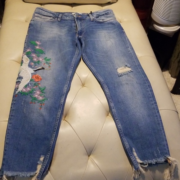 Zara Denim - Zara Woman embroidered Jeans US sz 8